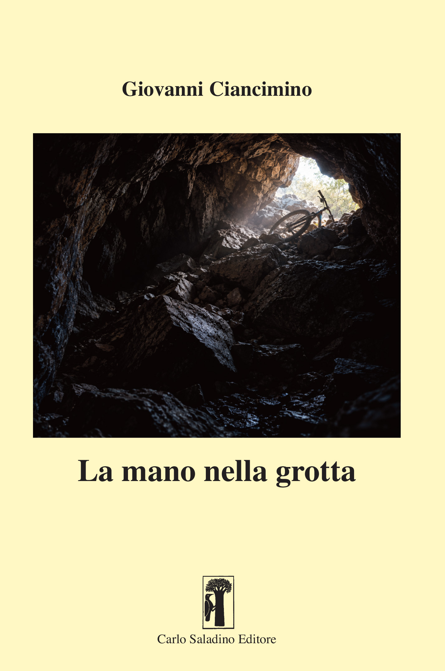 La mano nella grotta